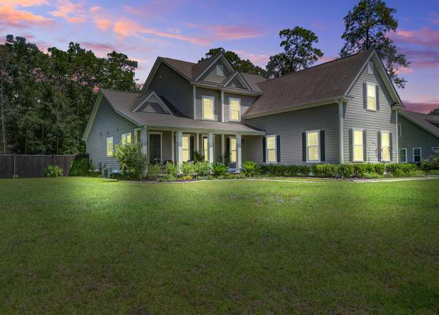 Property at 3025 Rampart Rd, Summerville, SC 29483, 6 beds, 3.5 baths