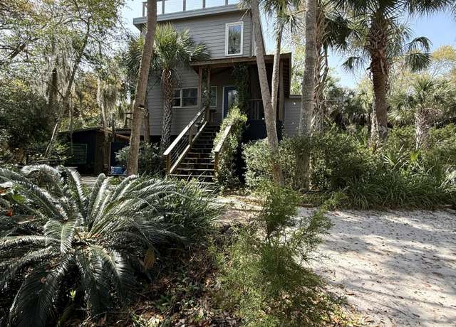 Property at 4113 Buccaneer Rd, Isle Of Palms, SC 29451, 2 beds, 1 bath