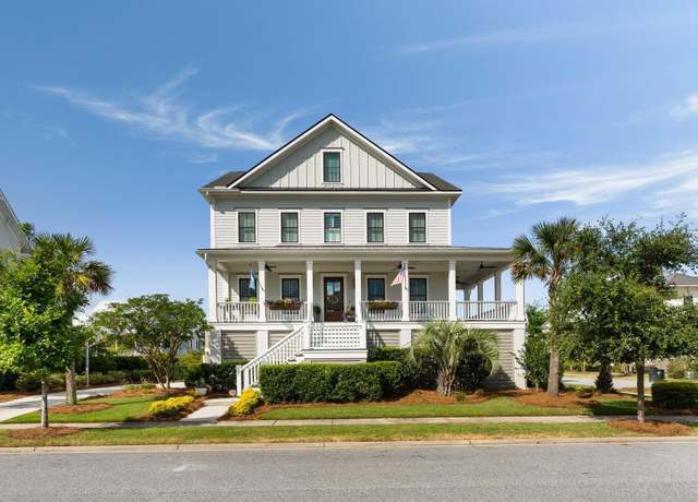 Property at 201 Foundry St, Charleston, SC 29492, 5 beds, 5.5 baths