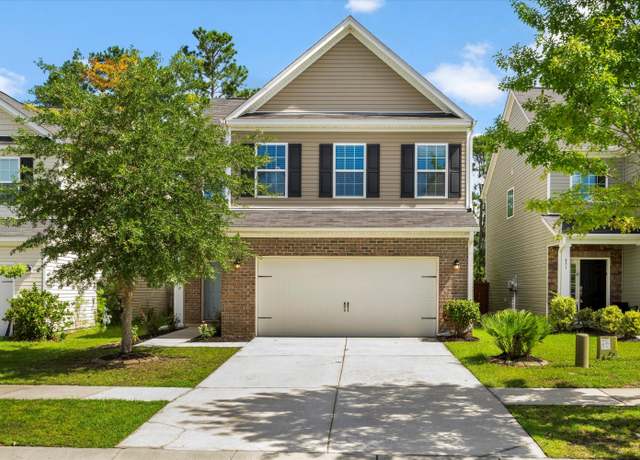 Property at 453 Whispering Breeze Ln, Summerville, SC 29486, 3 beds, 2.5 baths