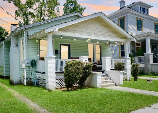 Property at 78 Maple St, Charleston, SC 29403, 3 beds, 1 bath