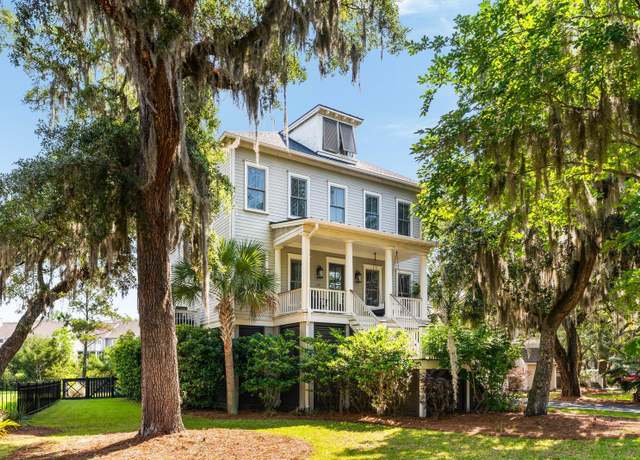 Property at 1878 Headquarters Plantation Dr, Johns Island, SC 29455, 5 beds, 4.5 baths