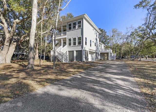 Property at 1461 Lieben Rd, Mount Pleasant, SC 29466, 4 beds, 3.5 baths