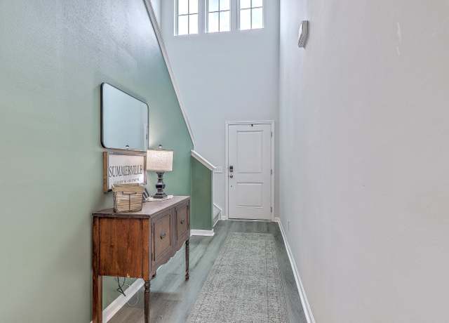 Property at 302 Fox Gap Rd, Summerville, SC 29486, 5 beds, 2.5 baths