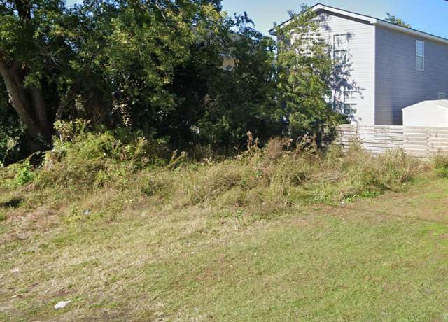 Property at 2122 Trescott St, Charleston, SC 29405