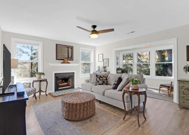 Property at 1142 Village Creek Ln #3, Mount Pleasant, SC 29464, 2 beds, 2 baths