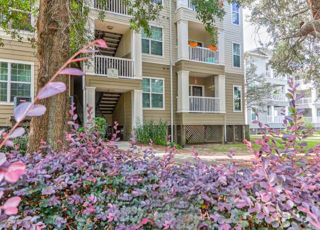 Property at 700 Daniel Ellis Dr #4107, Charleston, SC 29412, 2 beds, 1 bath