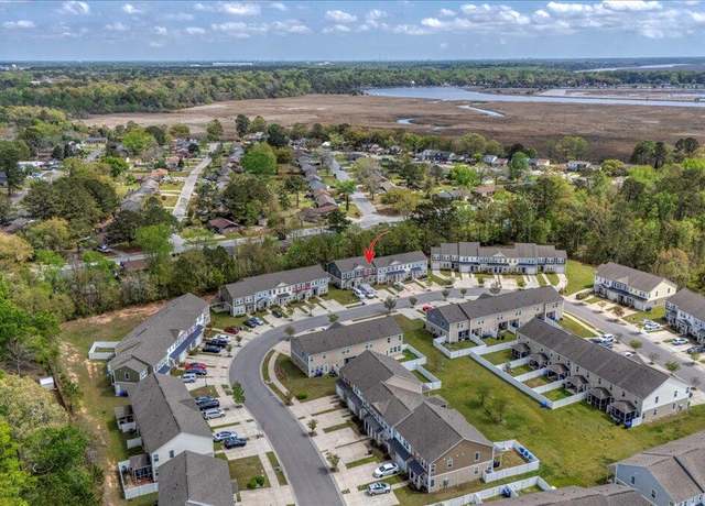 Property at 7787 Montview Rd, North Charleston, SC 29418, 3 beds, 2.5 baths