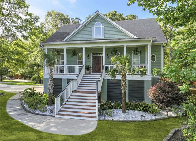 Property at 800 Enclave Ter, Summerville, SC 29483, 5 beds, 4.5 baths