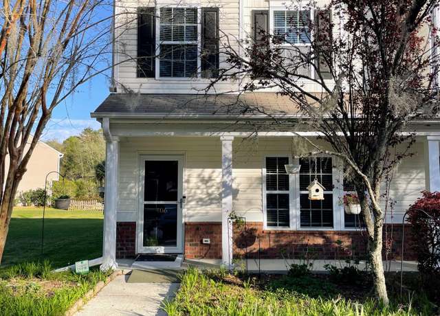 Property at 406 Chinquapin Dr, Summerville, SC 29485, 3 beds, 2.5 baths