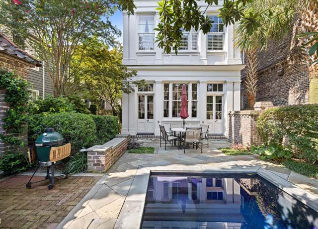 Property at 23 Elliott St, Charleston, SC 29401, 4 beds, 4.5 baths