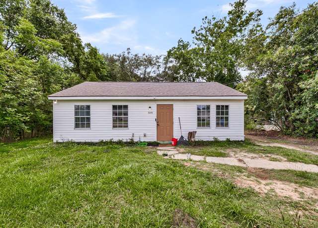 Property at 3043 Matipan Ave, North Charleston, SC 29405, 5 beds, 2 baths