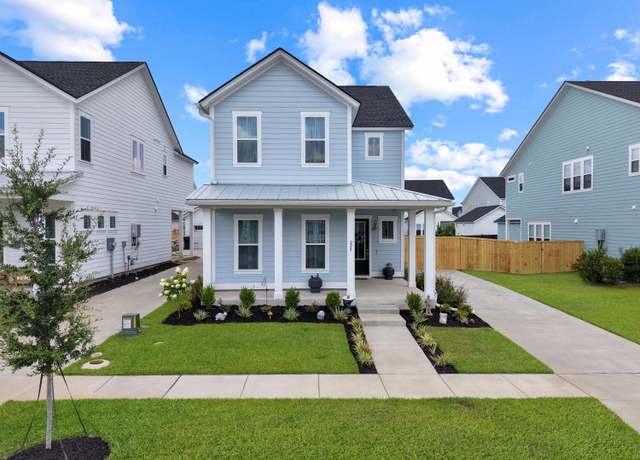 Property at 225 Witherspoon St, Summerville, SC 29486, 4 beds, 2.5 baths