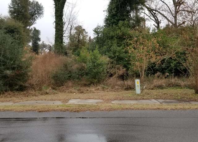 Property at 812 N Lemacks St, Walterboro, SC 29488