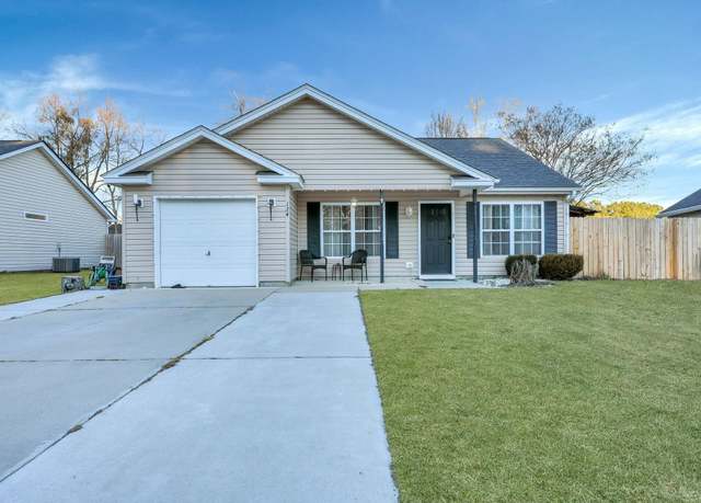 Property at 124 Pointer Dr, Goose Creek, SC 29445, 3 beds, 2 baths