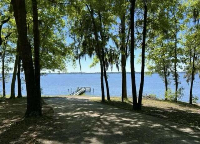 Property at 2343 Princess Pond Rd, Summerton, SC 29148, 4 beds, 2 baths