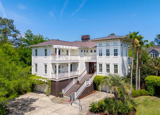 Property at 337 Evian Way, Mount Pleasant, SC 29464, 6 beds, 6.5 baths