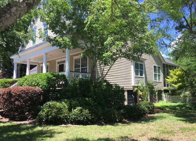 Property at 996 Cochran St, Charleston, SC 29492, 4 beds, 2.5 baths