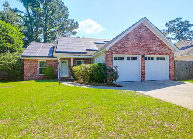 Property at 1287 Chatfield St, Mount Pleasant, SC 29464, 3 beds, 2 baths