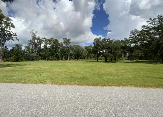 Property at 6828 Ethel Post Office Rd, Hollywood, SC 29449