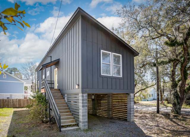 Property at 1981 Central Park Rd, Charleston, SC 29412, 2 beds, 2 baths