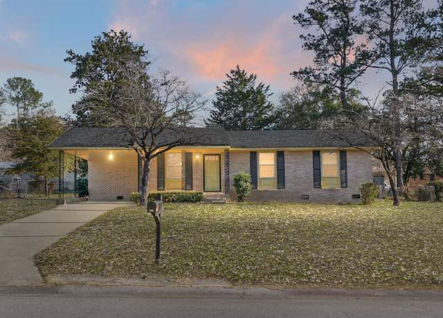 Property at 631 SW Mimosa Dr, Orangeburg, SC 29115, 3 beds, 2 baths