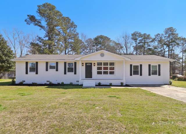 Property at 955 Rodney Rd, Orangeburg, SC 29115, 3 beds, 2.5 baths