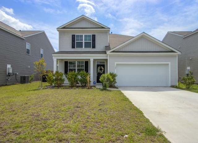 Property at 186 Cloverleaf St, Summerville, SC 29483, 5 beds, 3.5 baths