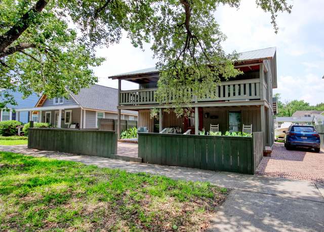 Property at 325 Orange St, Georgetown, SC 29440, 2 beds, 2 baths