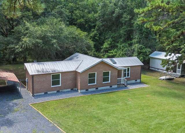Property at 7886 Mary Seabrook Rd, Edisto Island, SC 29438, 2 beds, 2 baths