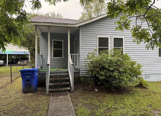 Property at 2749 E Surrey Dr, North Charleston, SC 29405, 3 beds, 2 baths