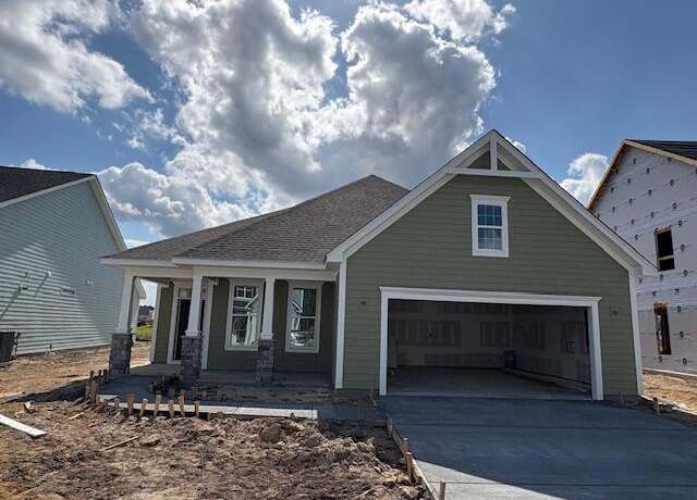 Property at 109 Crosscut Ln, Summerville, SC 29486, 4 beds, 3 baths