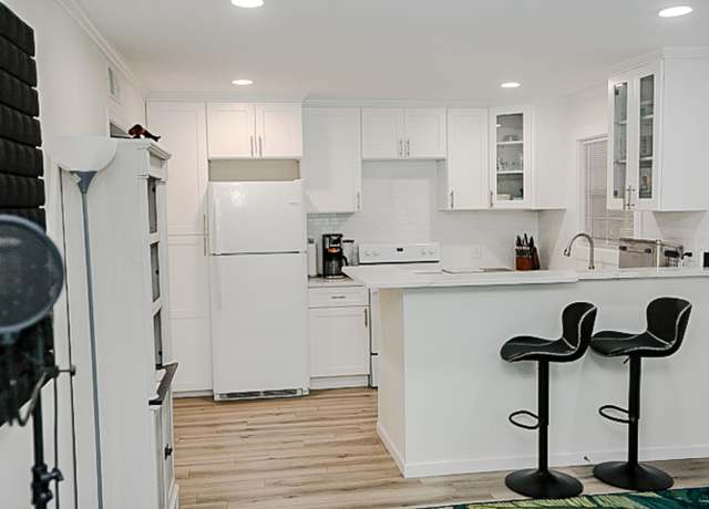 Property at 870 Colony Dr Unit A6, Charleston, SC 29407, 1 bed, 1 bath