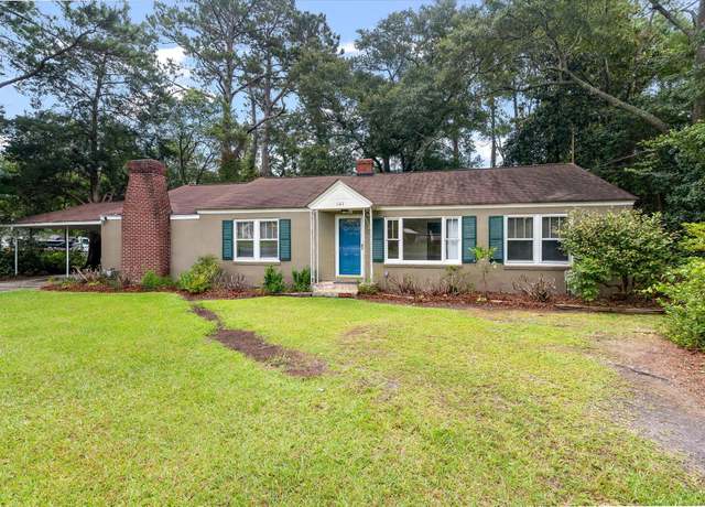 Property at 101 Cannon St, Bamberg, SC 29003, 3 beds, 2 baths