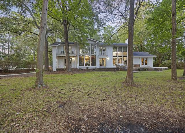 Property at 9875 Jamison Rd, Summerville, SC 29485, 4 beds, 3.5 baths