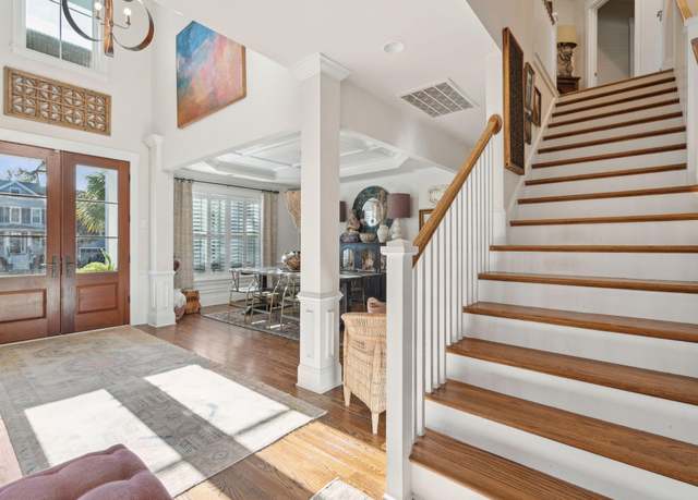 Property at 1360 Scotts Creek Cir, Mount Pleasant, SC 29464, 6 beds, 5 baths
