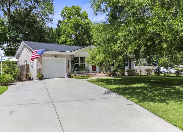 Property at 414 Birch Ave, Goose Creek, SC 29445, 3 beds, 1.5 baths