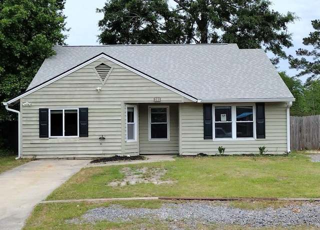 Property at 148 Lancashire Rd, Summerville, SC 29486, 4 beds, 2 baths