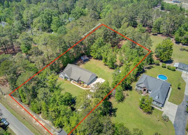 Property at 209 Cheyenne Rd, Summerville, SC 29483, 4 beds, 2.5 baths