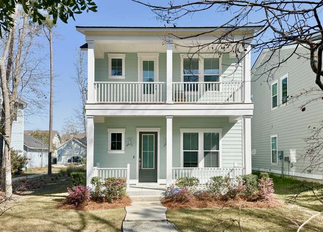 Property at 114 E Respite Ln, Summerville, SC 29483, 4 beds, 3 baths