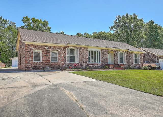 Property at 109 Winston Way, Goose Creek, SC 29445, 4 beds, 2 baths