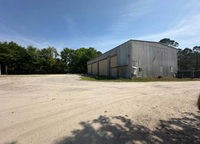 Property at 420 Horseshoe Rd, Moncks Corner, SC 29461