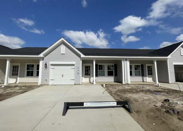 Property at 943 Dusk Dr, Summerville, SC 29486, 2 beds, 3 baths