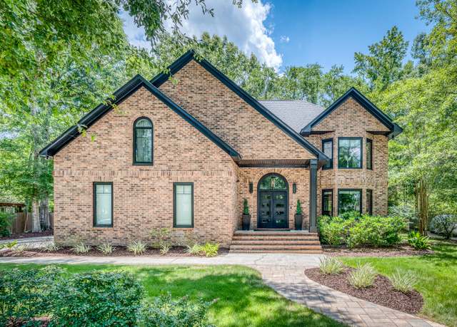 Property at 133 Delaney Cir, Summerville, SC 29485, 4 beds, 3.5 baths