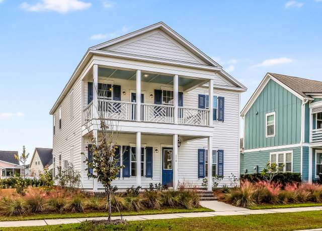 Property at 218 Symphony Ave, Summerville, SC 29486, 5 beds, 3 baths