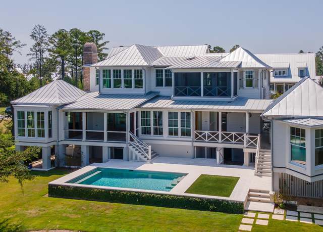 Property at 332 Bayley Rd, Daniel Island, SC 29492, 5 beds, 5 baths