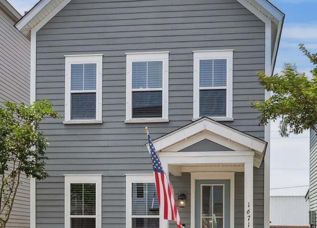Property at 1671 Indy Dr, North Charleston, SC 29405, 3 beds, 2.5 baths