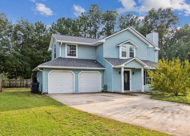 Property at 215 Cantilever Ct, Summerville, SC 29486, 3 beds, 2.5 baths