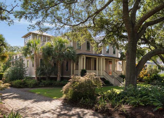 Property at 220 Middle St, Mount Pleasant, SC 29464, 5 beds, 3.5 baths
