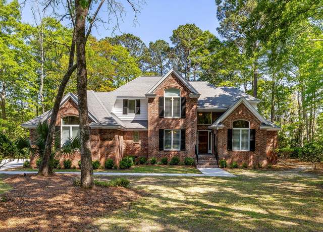 Property at 1855 Cherokee Rose Cir, Mount Pleasant, SC 29466, 4 beds, 3.5 baths